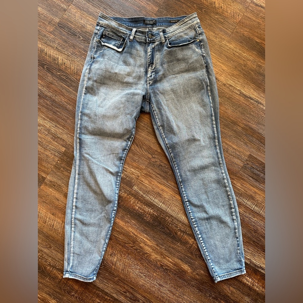 Judy Blue Light Wash Denim Skinny Jeans Size 14W